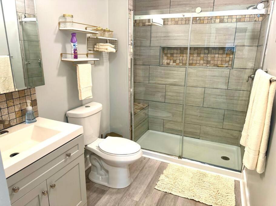 Little House On 47Th Apartment Cleveland Ngoại thất bức ảnh